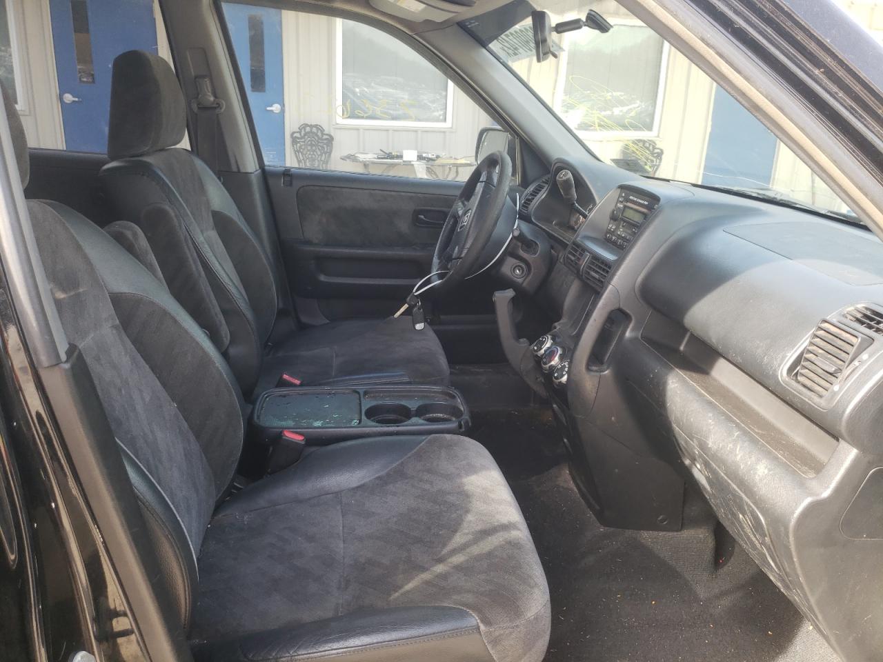 Photo 5 from auction – 2004 HONDA CR-V EX with VIN JHLRD78804C057689
