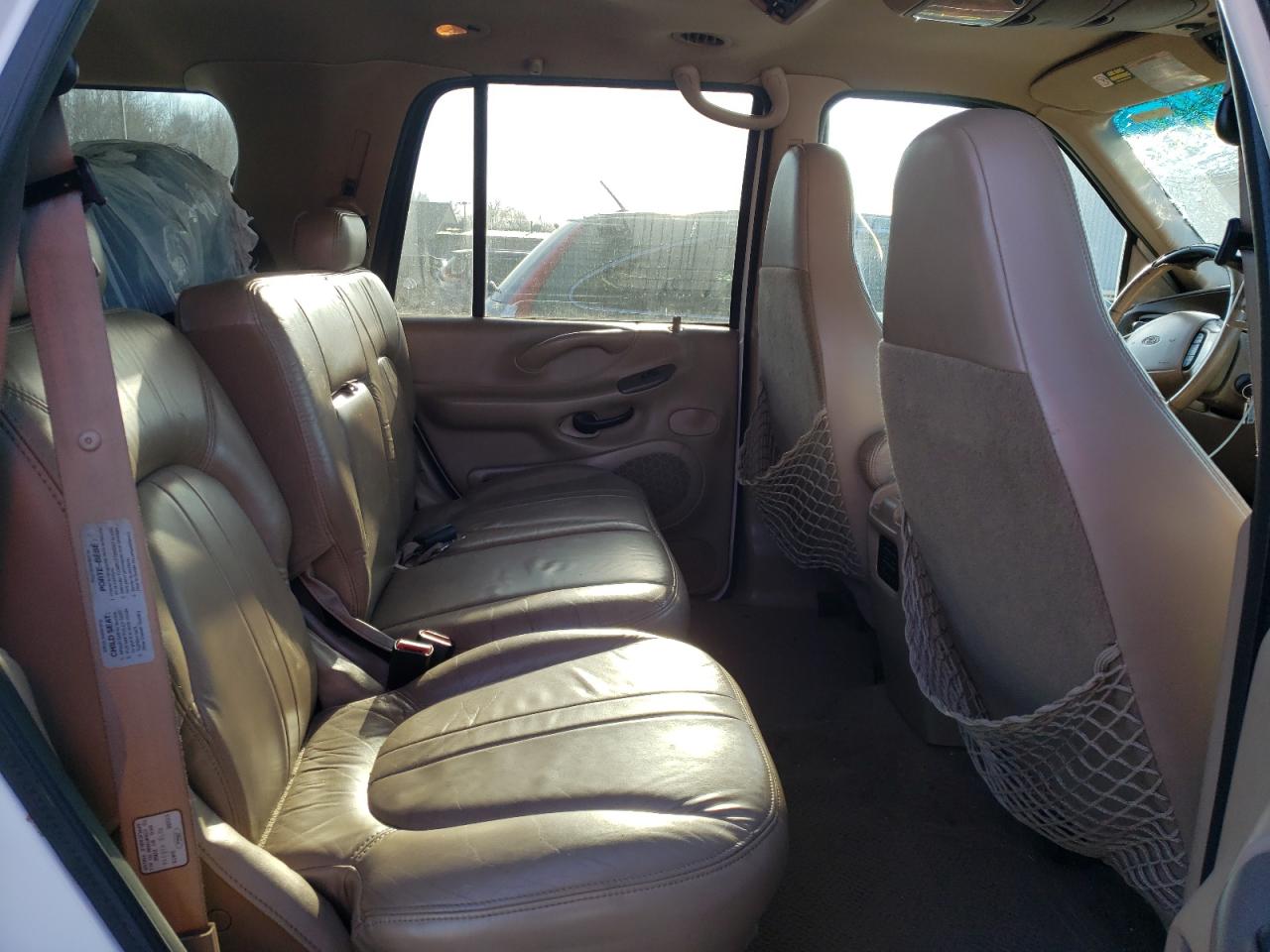 Photo 6 from auction – 1998 FORD EXPEDITION with VIN 1FMPU18L4WLA55772