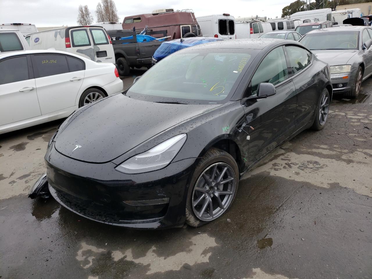 Photo 14 from auction – 2022 TESLA MODEL 3 with VIN 5YJ3E1EB6NF147303