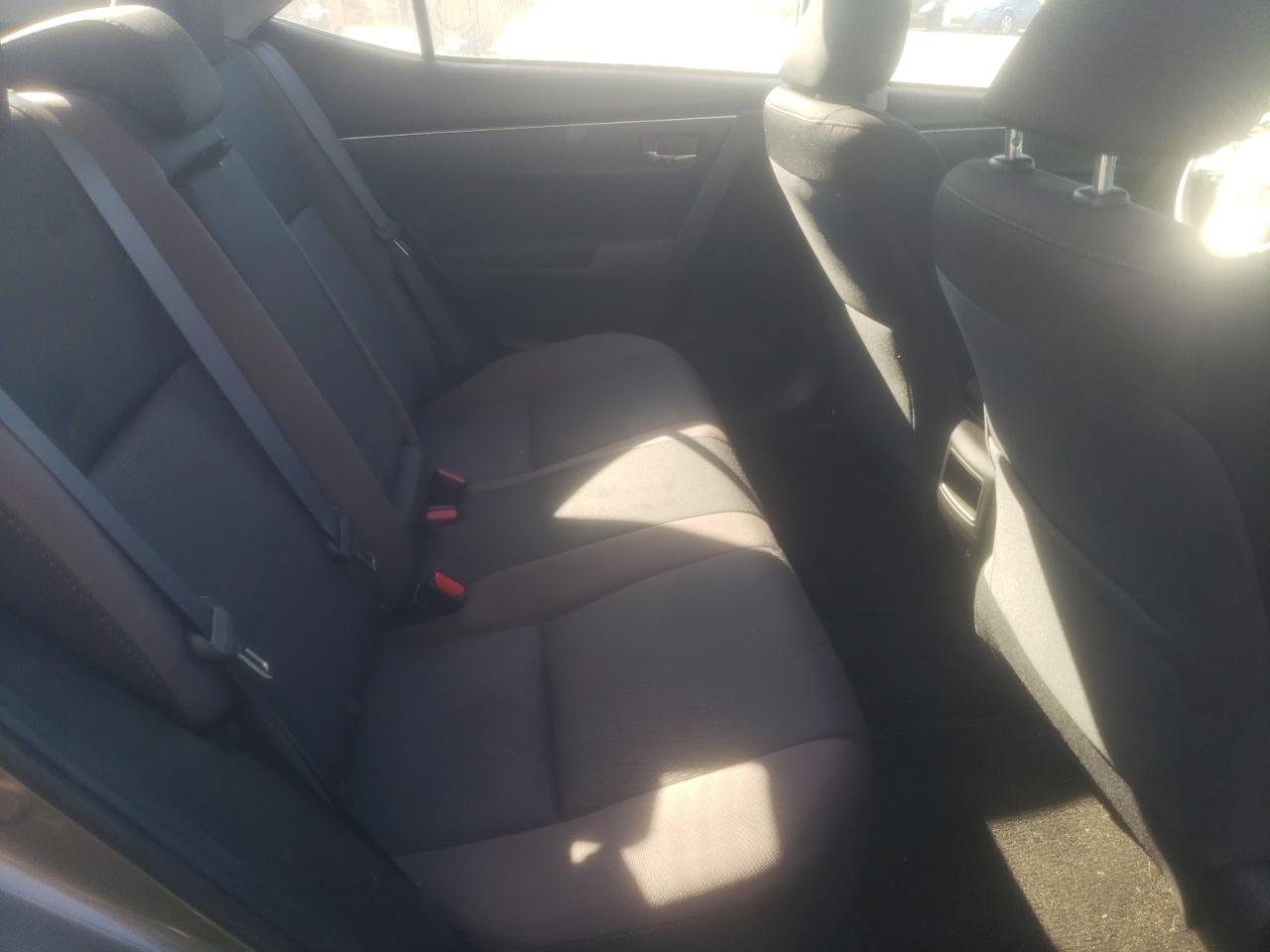 Photo 6 from auction – 2018 TOYOTA COROLLA L with VIN 5YFBURHE7JP767546