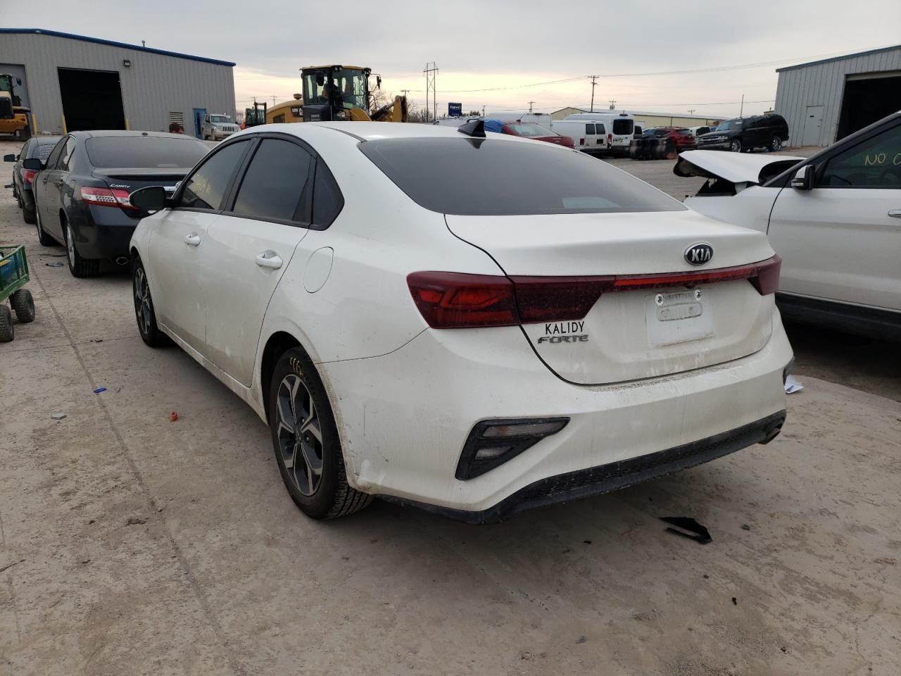 Photo 3 from auction – 2020 KIA FORTE FE with VIN 3KPF24AD2LE152922