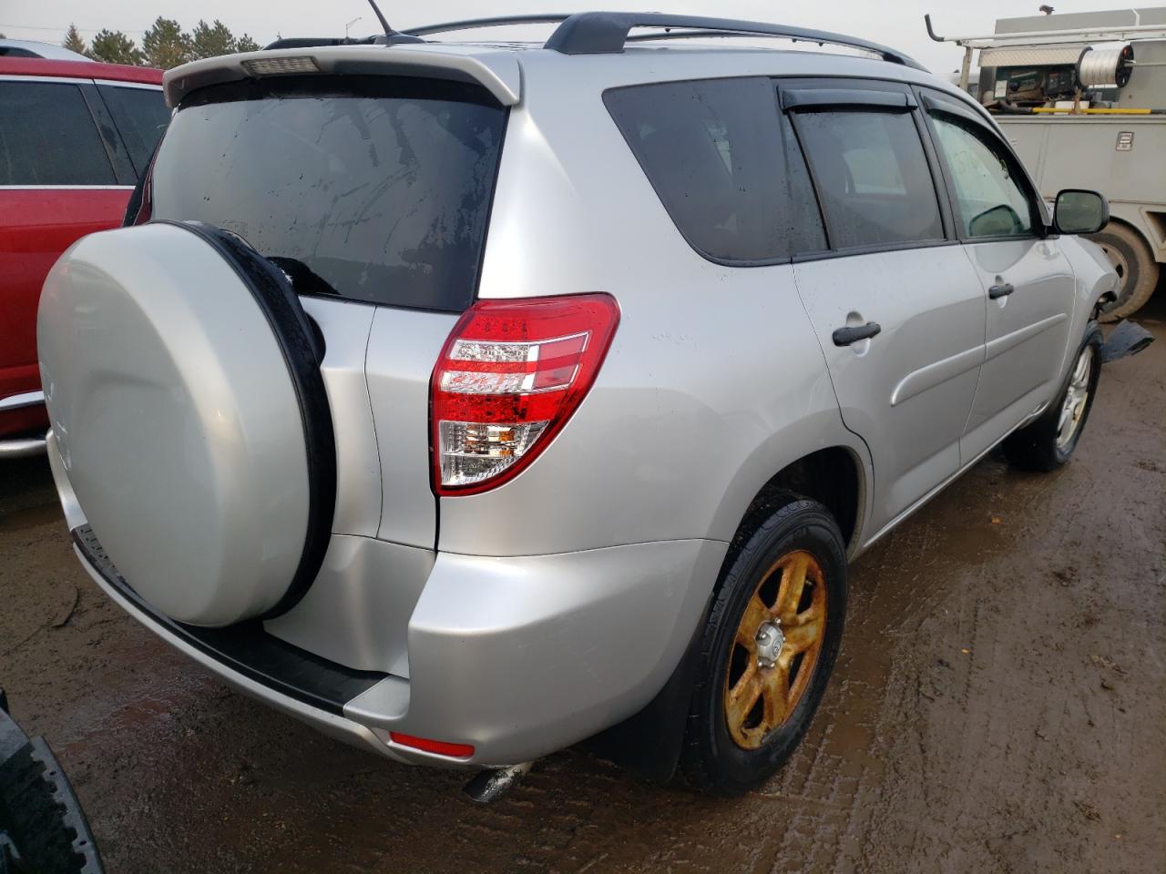 Foto 4 de la subasta – 2011 TOYOTA RAV4 con VIN 2T3ZF4DV5BW056646