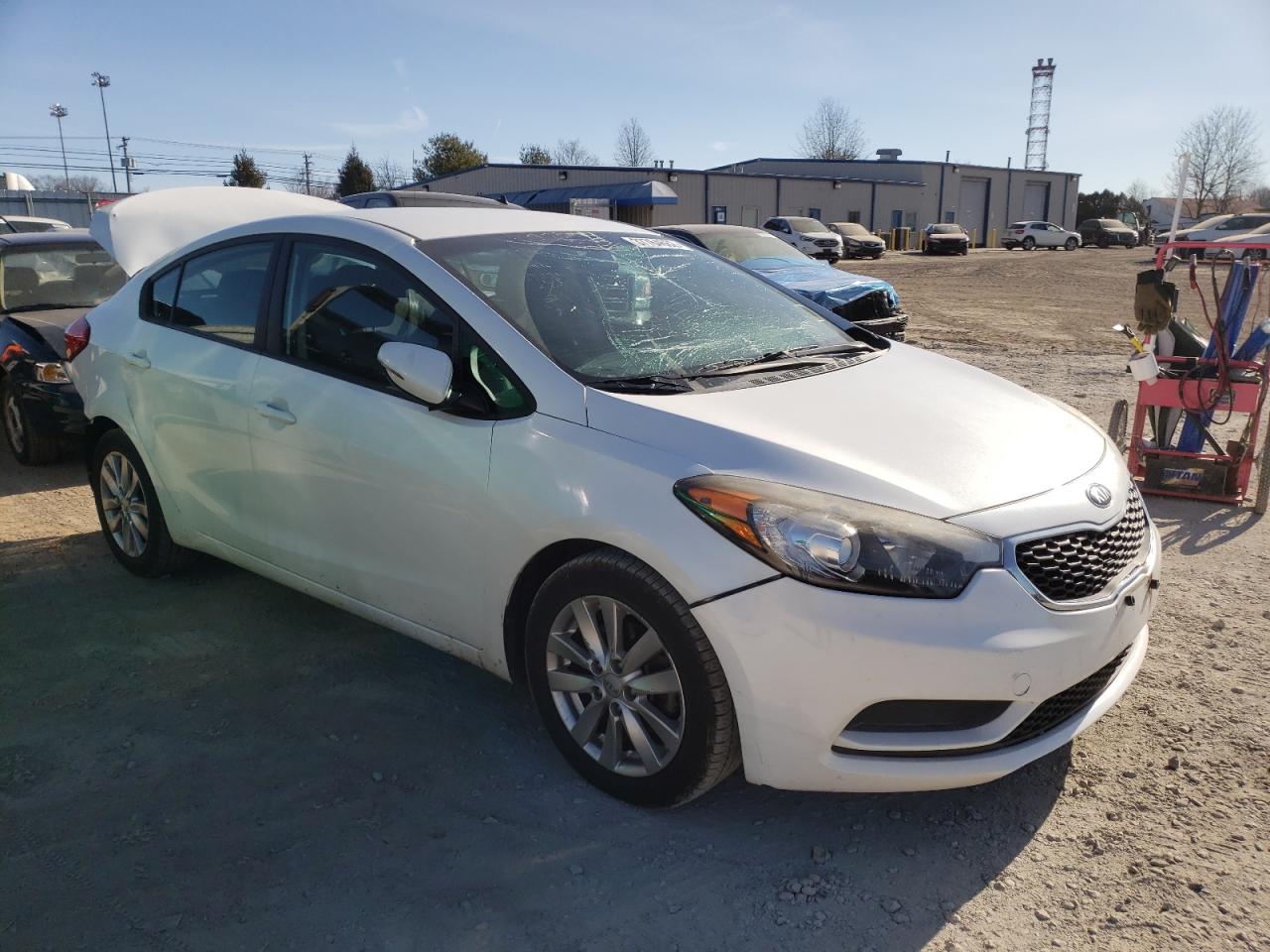 Photo 1 from auction – 2015 KIA FORTE LX with VIN KNAFX4A67F5351299