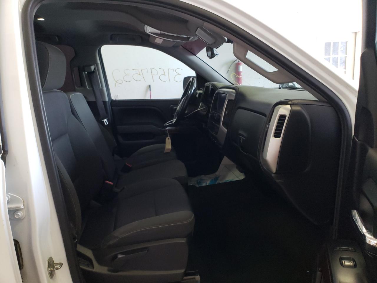 Photo 5 from auction – 2015 GMC SIERRA C15 with VIN 1GTR1UEC2FZ154910