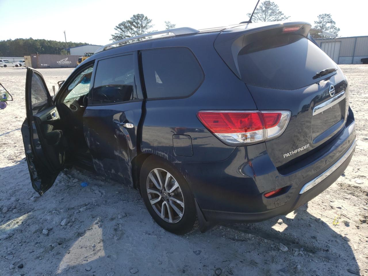 Photo 3 from auction – 2014 NISSAN PATHFINDER with VIN 5N1AR2MN1EC650288