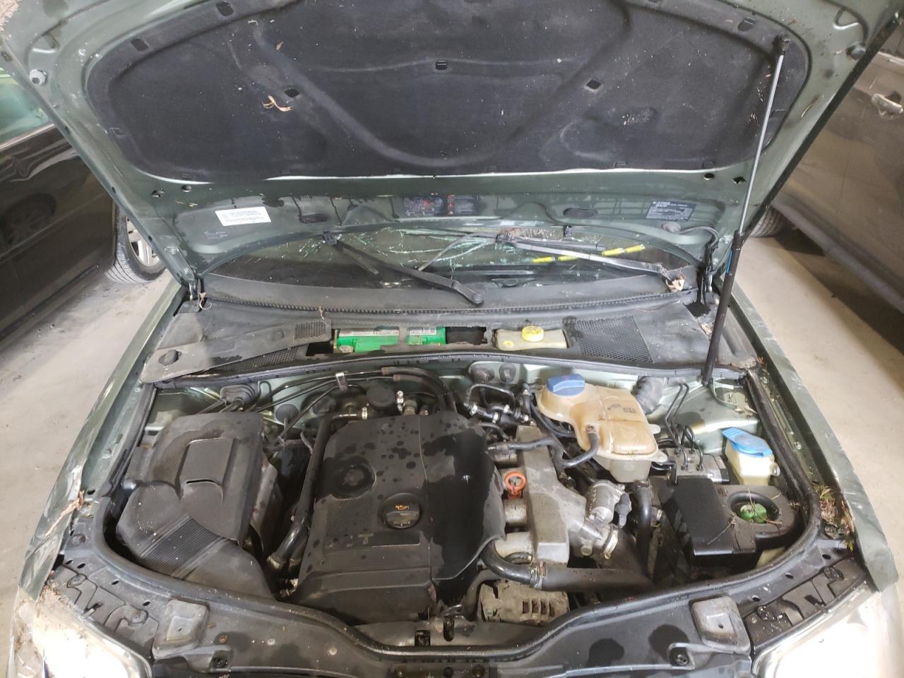 Photo 7 from auction – 2004 VOLKSWAGEN PASSAT GLS with VIN WVWPD63B64P041734