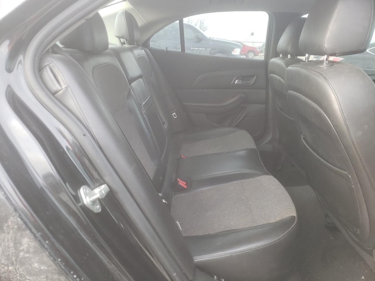 Photo 6 from auction – 2013 CHEVROLET MALIBU 1LT with VIN 1G11C5SA0DF153021