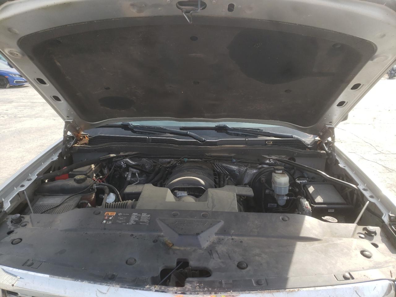 Photo 7 from auction – 2015 CHEVROLET SILVERADO with VIN 3GCUKREC0FG153355