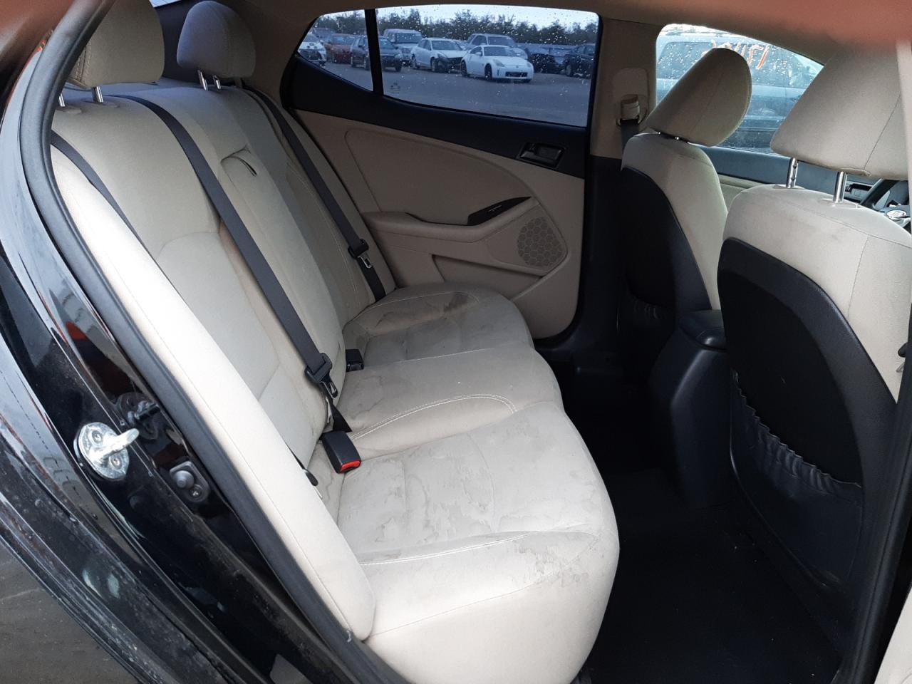 Photo 6 from auction – 2012 KIA OPTIMA LX with VIN 5XXGM4A71CG032917