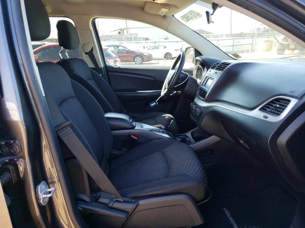 Photo 5 from auction – 2016 DODGE JOURNEY SX with VIN 3C4PDCBB7GT156617