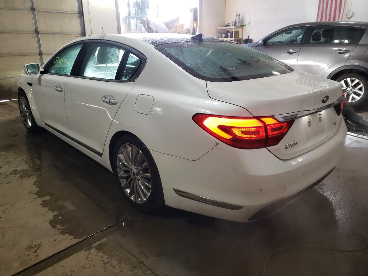Фото 3 с аукциона – 2015 KIA K900 с VIN KNALW4D47F6023133