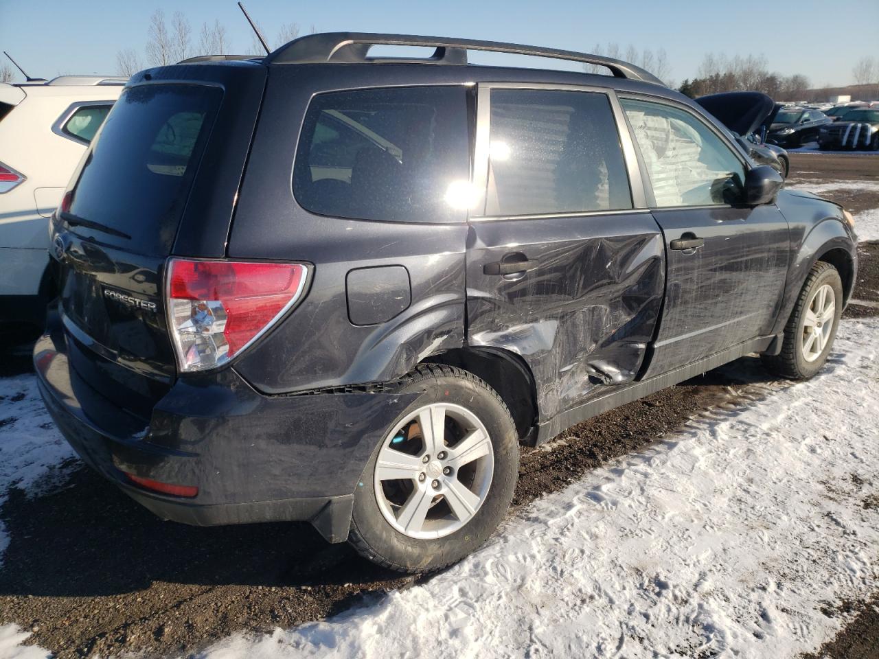 Photo 4 from auction – 2011 SUBARU FORESTER 2 with VIN JF2SHCBC7BH746106