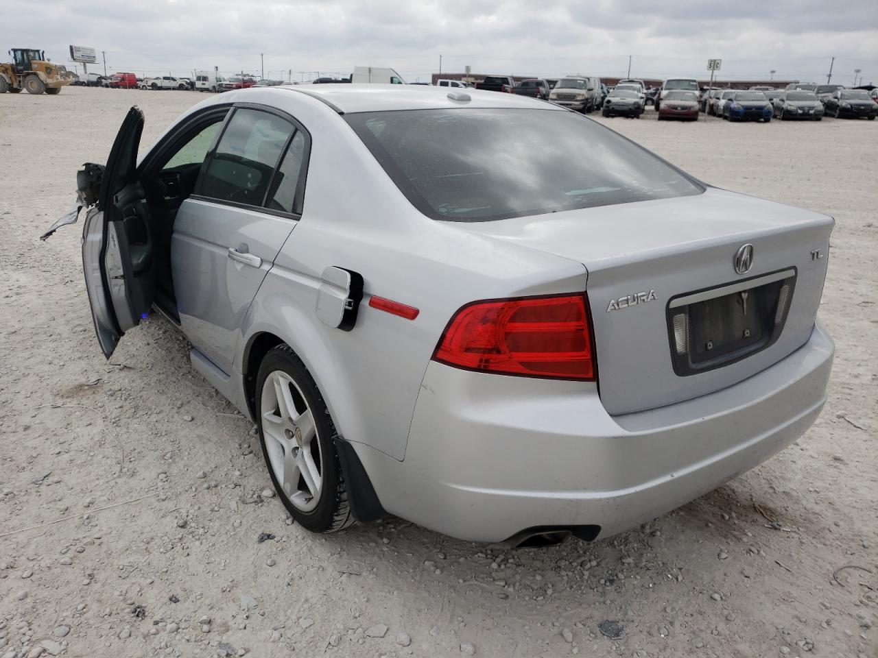 Photo 3 from auction – 2005 ACURA TL with VIN 19UUA66265A065948