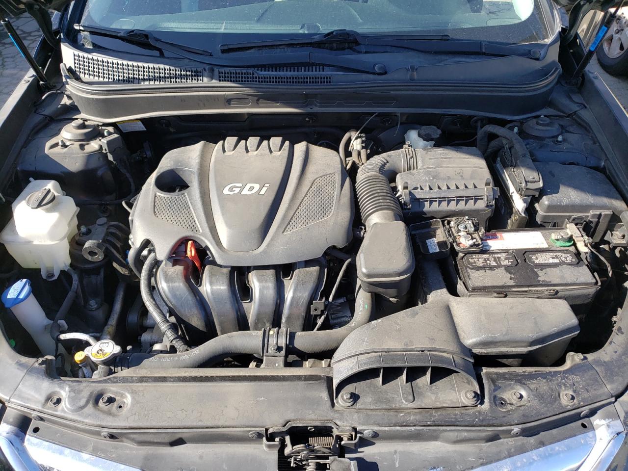 Photo 7 from auction – 2013 HYUNDAI SONATA SE with VIN 5NPEC4AC0DH689463
