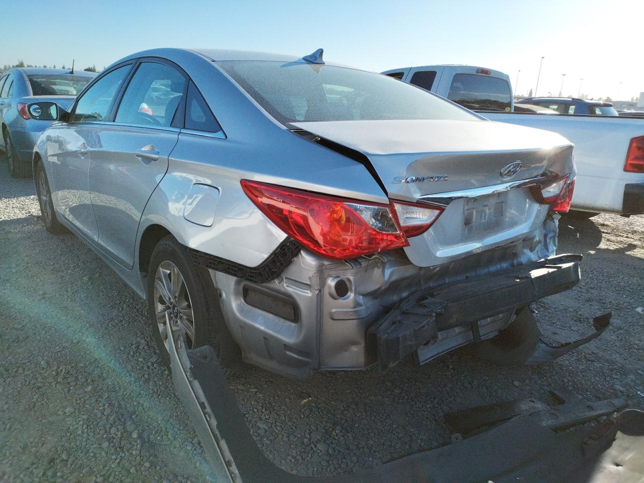 Photo 3 from auction – 2011 HYUNDAI SONATA GLS with VIN 5NPEB4ACXBH177614