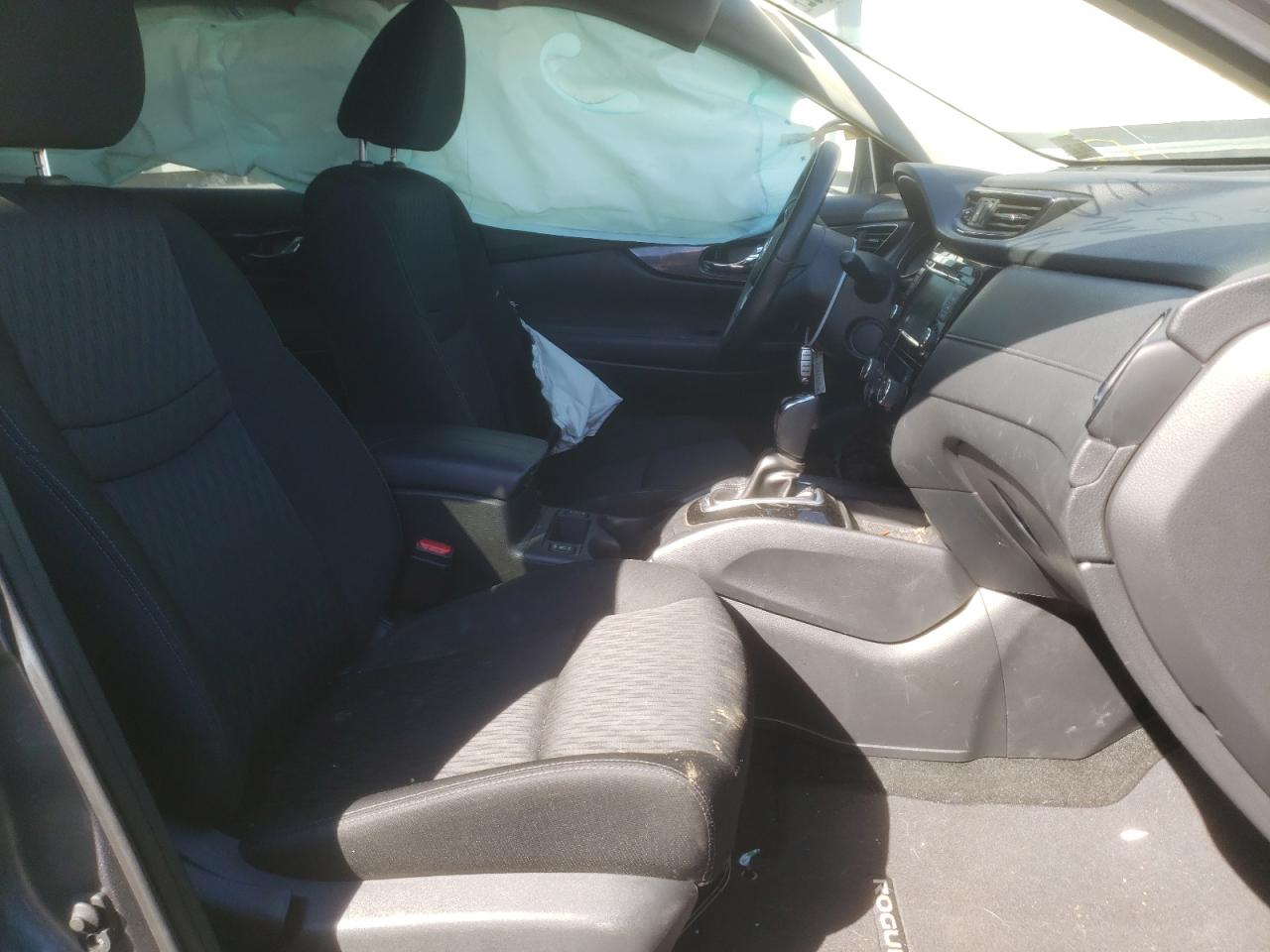 Photo 5 from auction – 2018 NISSAN ROGUE S with VIN KNMAT2MV6JP575466