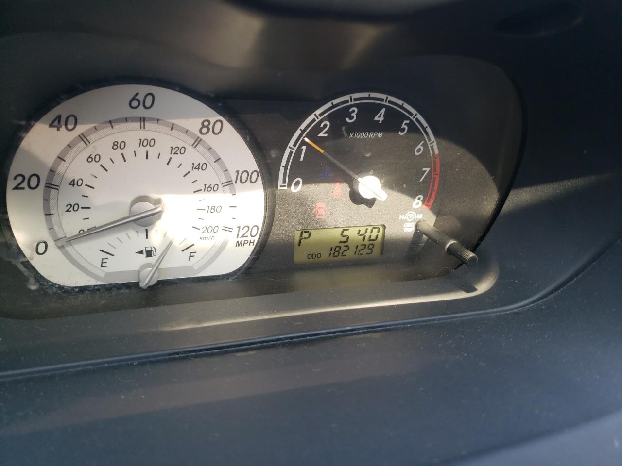 Photo 8 from auction – 2005 SCION XA with VIN JTKKT624150093467