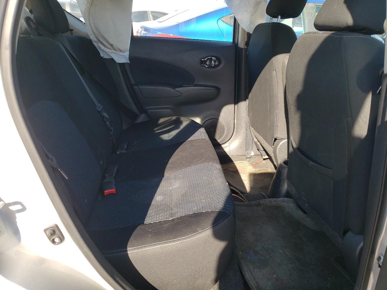 Photo 6 from auction – 2016 NISSAN VERSA NOTE with VIN 3N1CE2CPXGL395453
