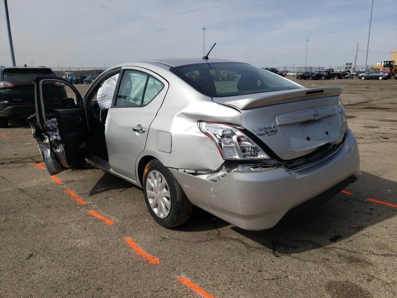 Photo 3 from auction – 2016 NISSAN VERSA S with VIN 3N1CN7AP6GL809098