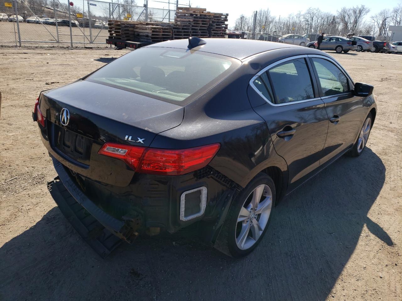 Photo 4 from auction – 2014 ACURA ILX 20 with VIN 19VDE1F3XEE001898