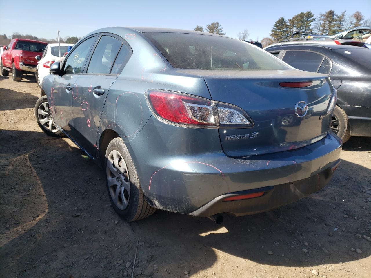 Photo 3 from auction – 2010 MAZDA 3 I with VIN JM1BL1SF1A1312590