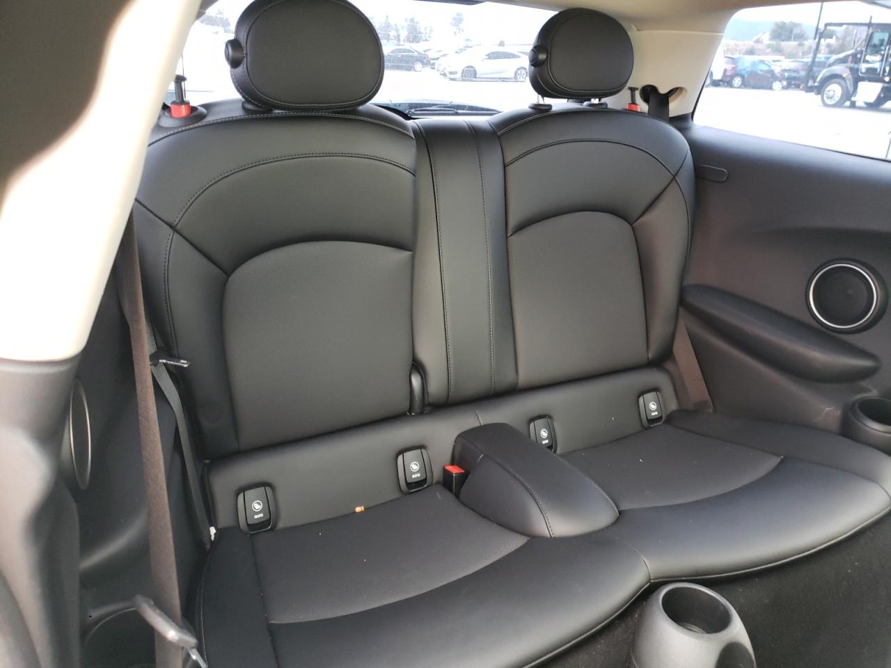 Photo 6 from auction – 2014 MINI COOPER S with VIN WMWXM7C57ET986598