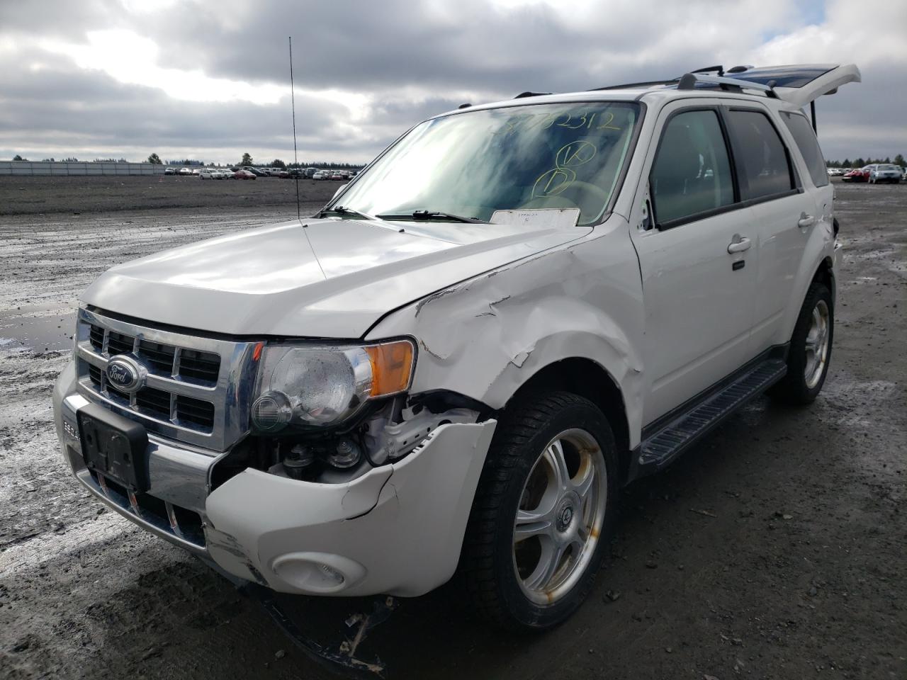 Photo 2 from auction – 2012 FORD ESCAPE LIM with VIN 1FMCU9E71CKC09621