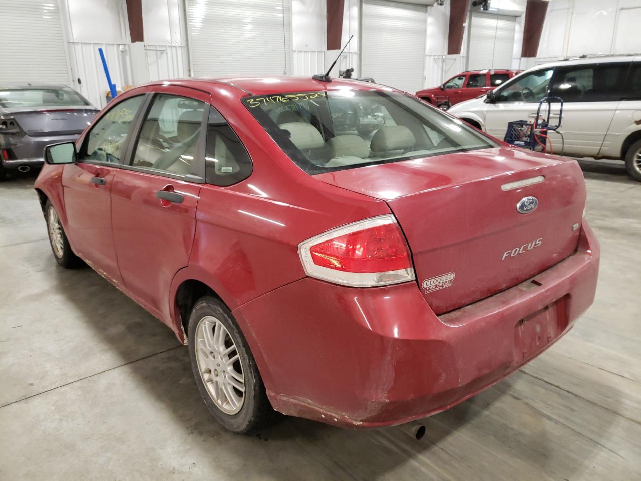Photo 3 from auction – 2010 FORD FOCUS SE with VIN 1FAHP3FN3AW124853