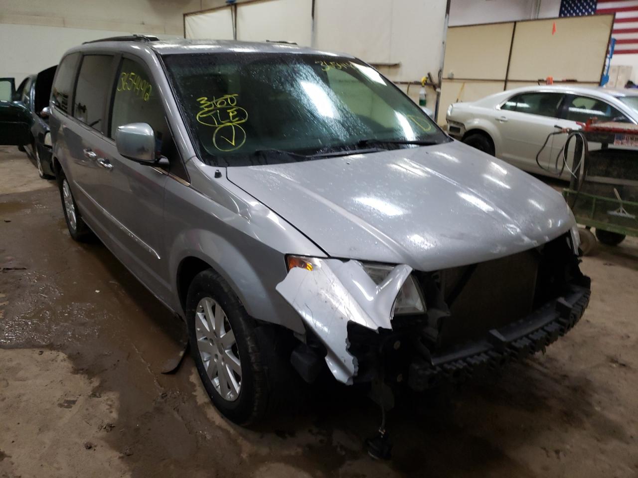 CHRYSLER TOWN & COU 2014 with VIN 2C4RC1BG6ER325344 - Photo from auction