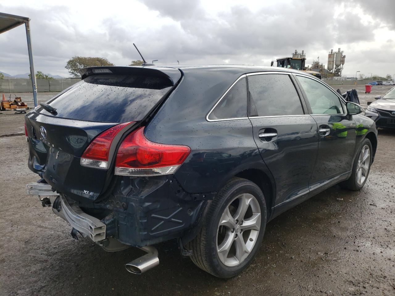 Photo 4 from auction – 2015 TOYOTA VENZA LE with VIN 4T3ZK3BB5FU073404