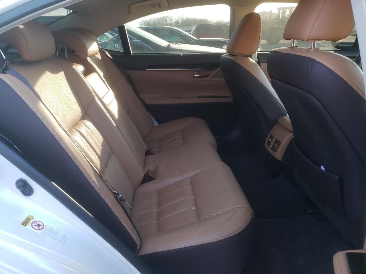 Photo 6 from auction – 2016 LEXUS ES 350 with VIN JTHBK1GGXG2233506
