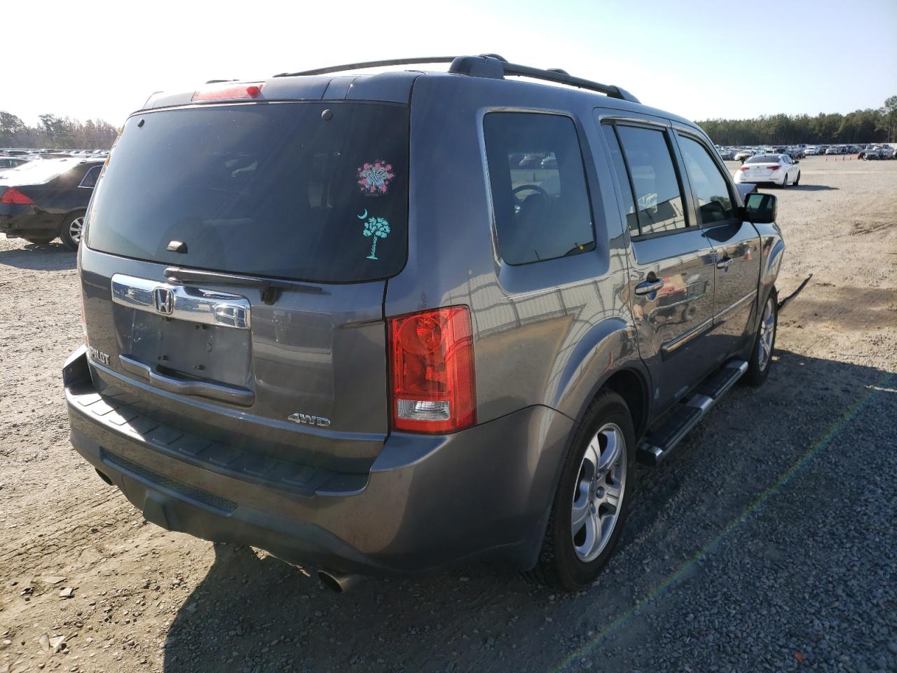 Photo 4 from auction – 2014 HONDA PILOT EXL with VIN 5FNYF4H53EB015836
