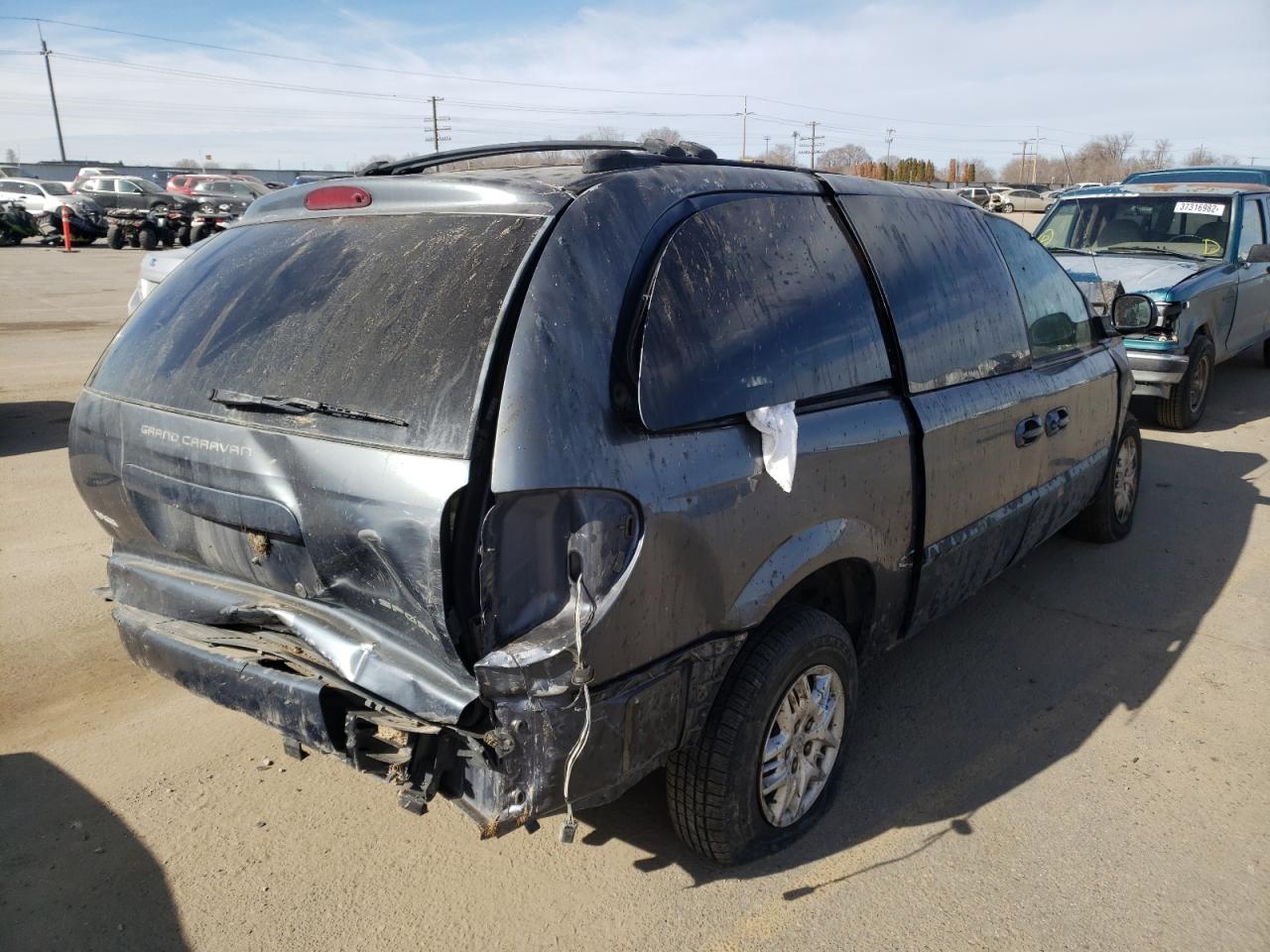 Photo 4 from auction – 2001 DODGE GRAND CARA with VIN 2B4GP44321R354256