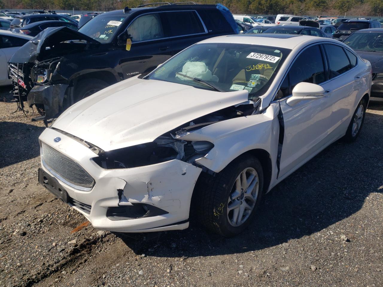 Photo 2 from auction – 2014 FORD FUSION SE with VIN 3FA6P0HD2ER310841