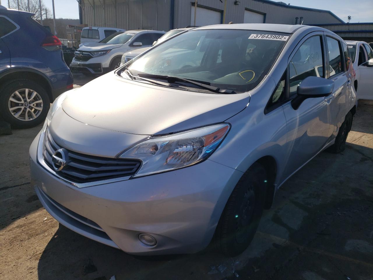Photo 2 from auction – 2016 NISSAN VERSA NOTE with VIN 3N1CE2CPXGL395453
