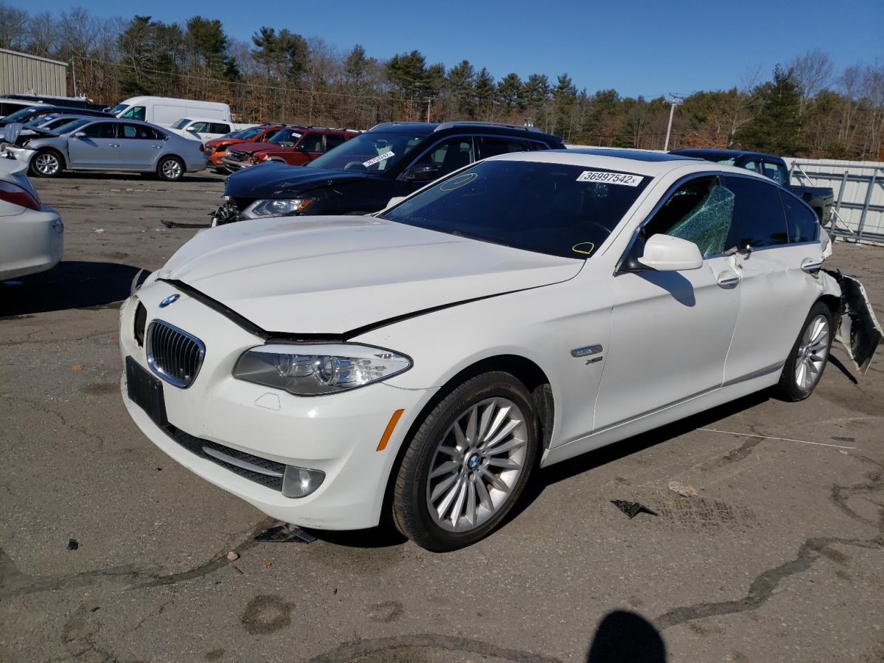Photo 2 from auction – 2011 BMW 535 XI with VIN WBAFU7C54BC780792