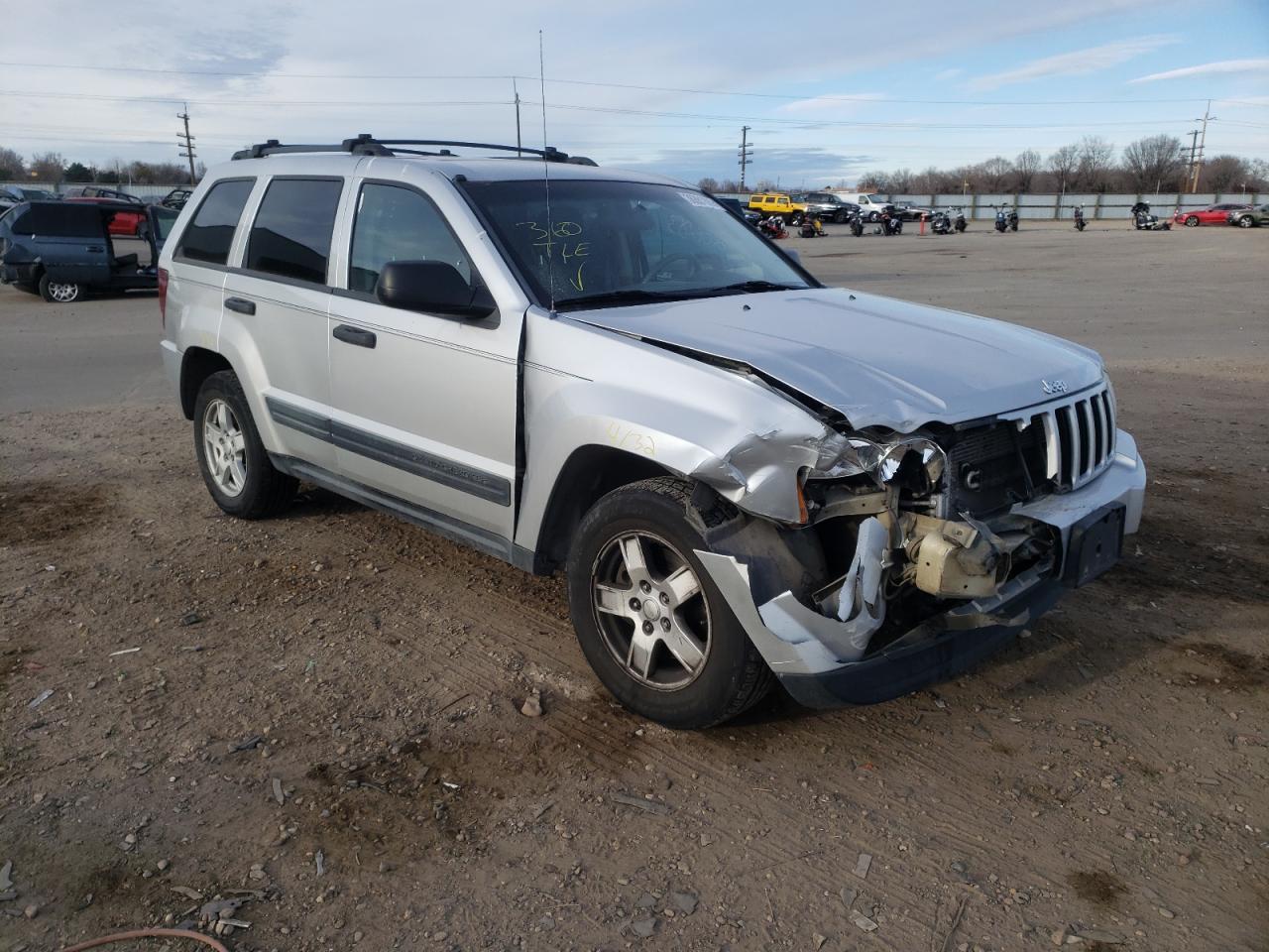 JEEP GRAND CHER 2005 with VIN 1J4GR48K05C665403 - Photo from auction