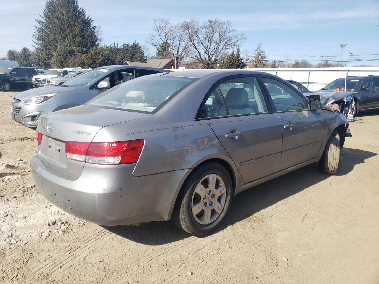 Photo 4 from auction – 2006 HYUNDAI SONATA GL with VIN 5NPET46C36H146880