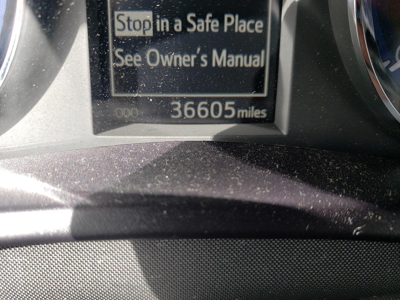 Photo 8 from auction – 2018 TOYOTA COROLLA L with VIN 5YFBURHE3JP772310