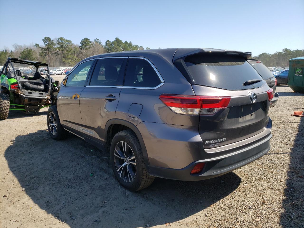 Photo 3 from auction – 2019 TOYOTA HIGHLANDER with VIN 5TDZZRFH3KS321366