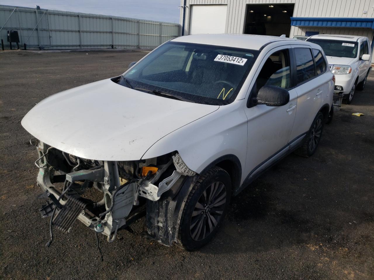Photo 2 from auction – 2019 MITSUBISHI OUTLANDER with VIN JA4AD2A32KZ012737