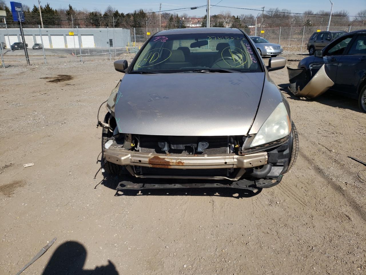 Photo 9 from auction – 2004 HONDA ACCORD EX with VIN 1HGCM56804A002327
