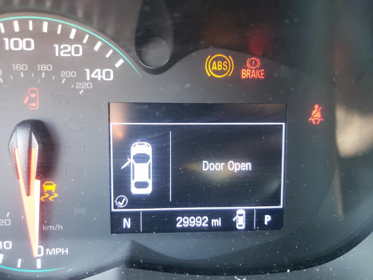 Photo 8 from auction – 2019 CHEVROLET TRAX 1LT with VIN KL7CJLSB0KB944850