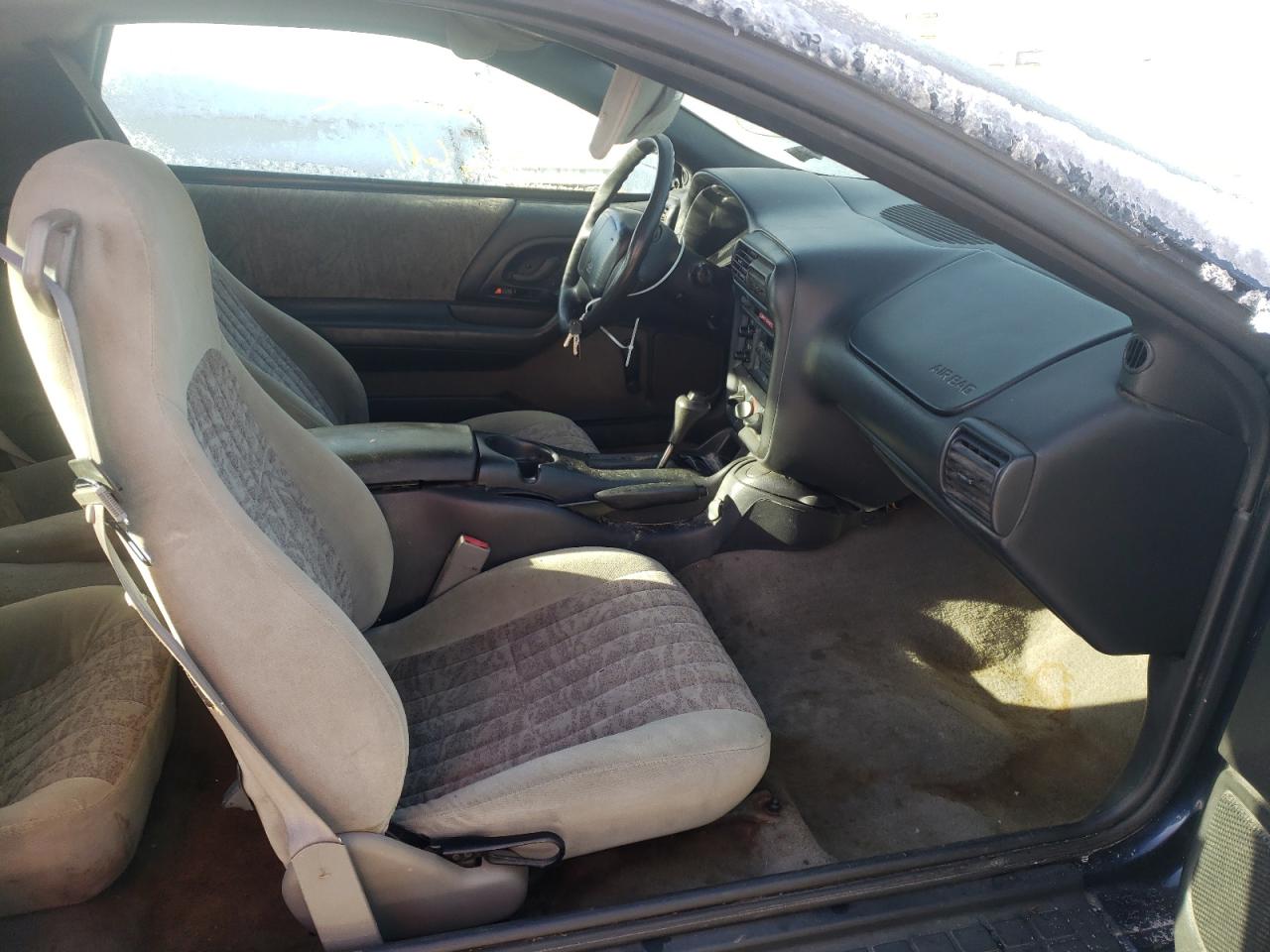 Photo 5 from auction – 2001 CHEVROLET CAMARO with VIN 2G1FP22K712112268