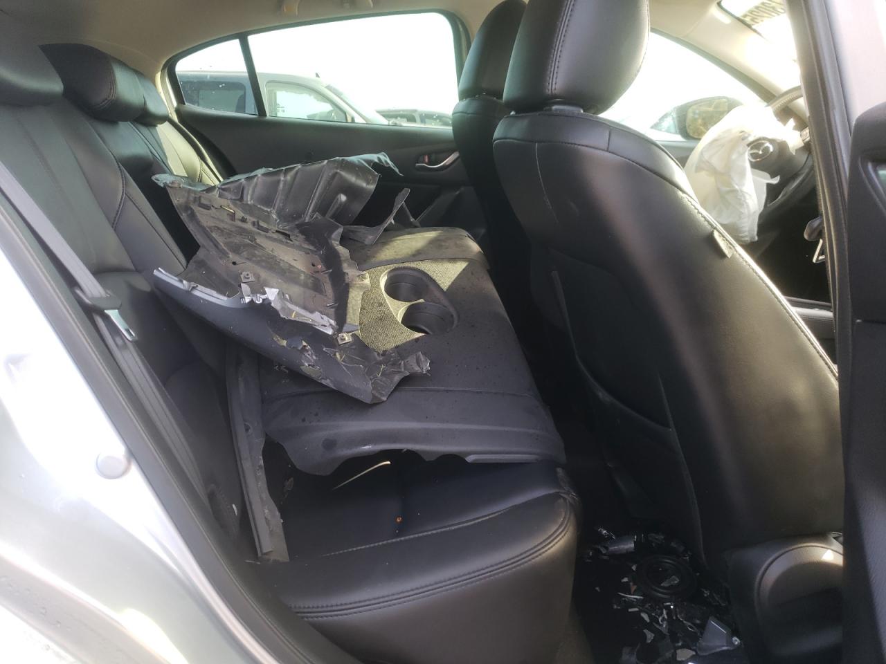 Photo 6 from auction – 2017 MAZDA 3 TOURING with VIN 3MZBN1L77HM134020