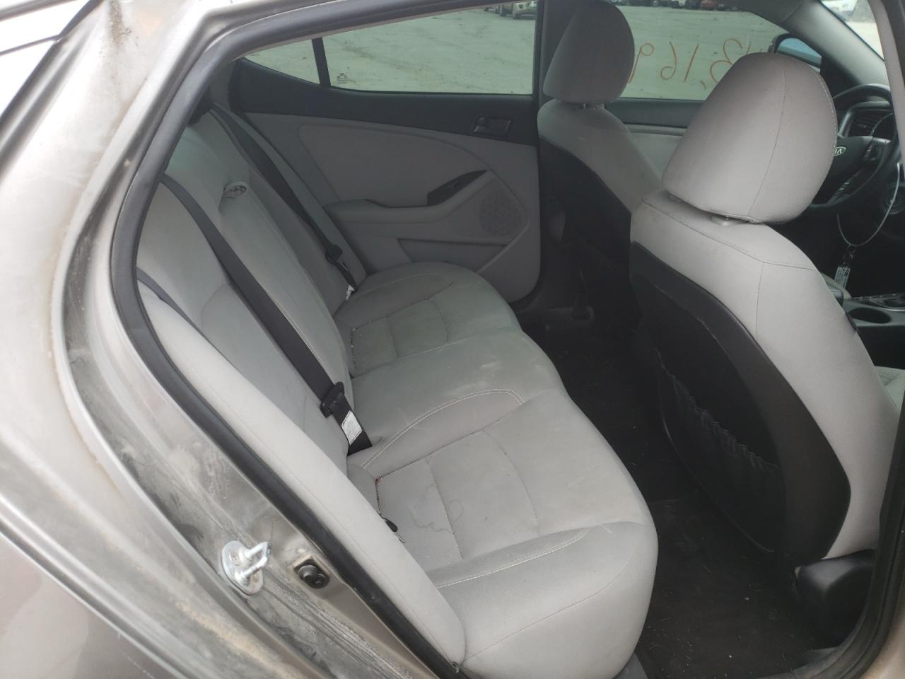 Photo 6 from auction – 2012 KIA OPTIMA LX with VIN 5XXGM4A72CG012336
