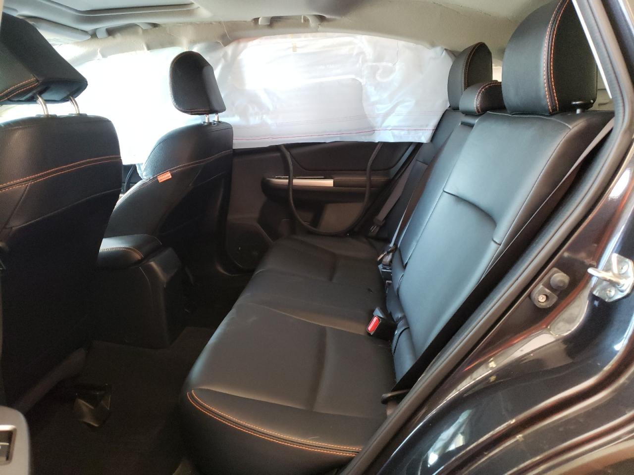 Photo 6 from auction – 2016 SUBARU CROSSTREK with VIN JF2GPANC1GH284187