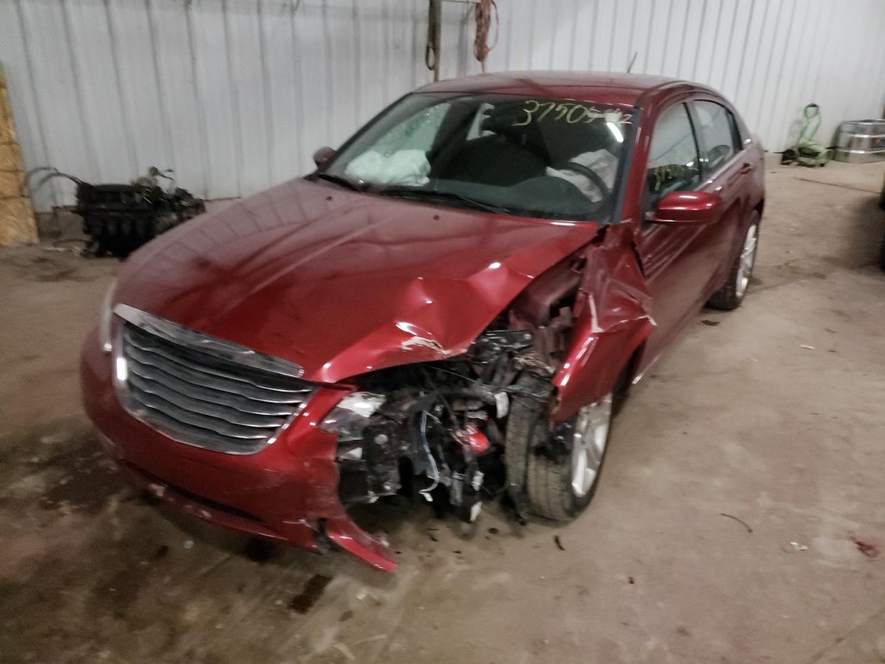 Photo 2 from auction – 2013 CHRYSLER 200 LX with VIN 1C3CCBABXDN640097