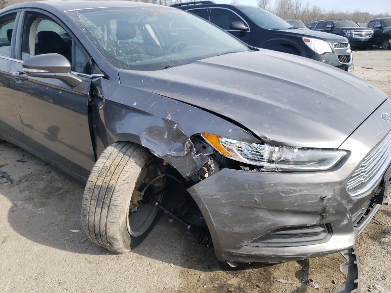 Photo 9 from auction – 2014 FORD FUSION SE with VIN 1FA6P0H71E5365276