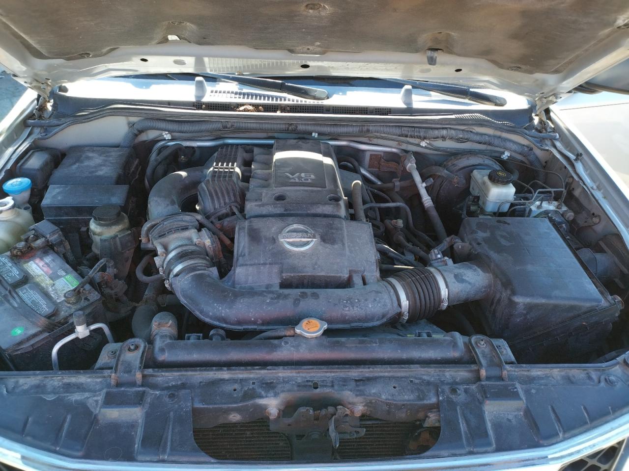 Photo 7 from auction – 2005 NISSAN FRONTIER K with VIN 1N6AD06W35C433819